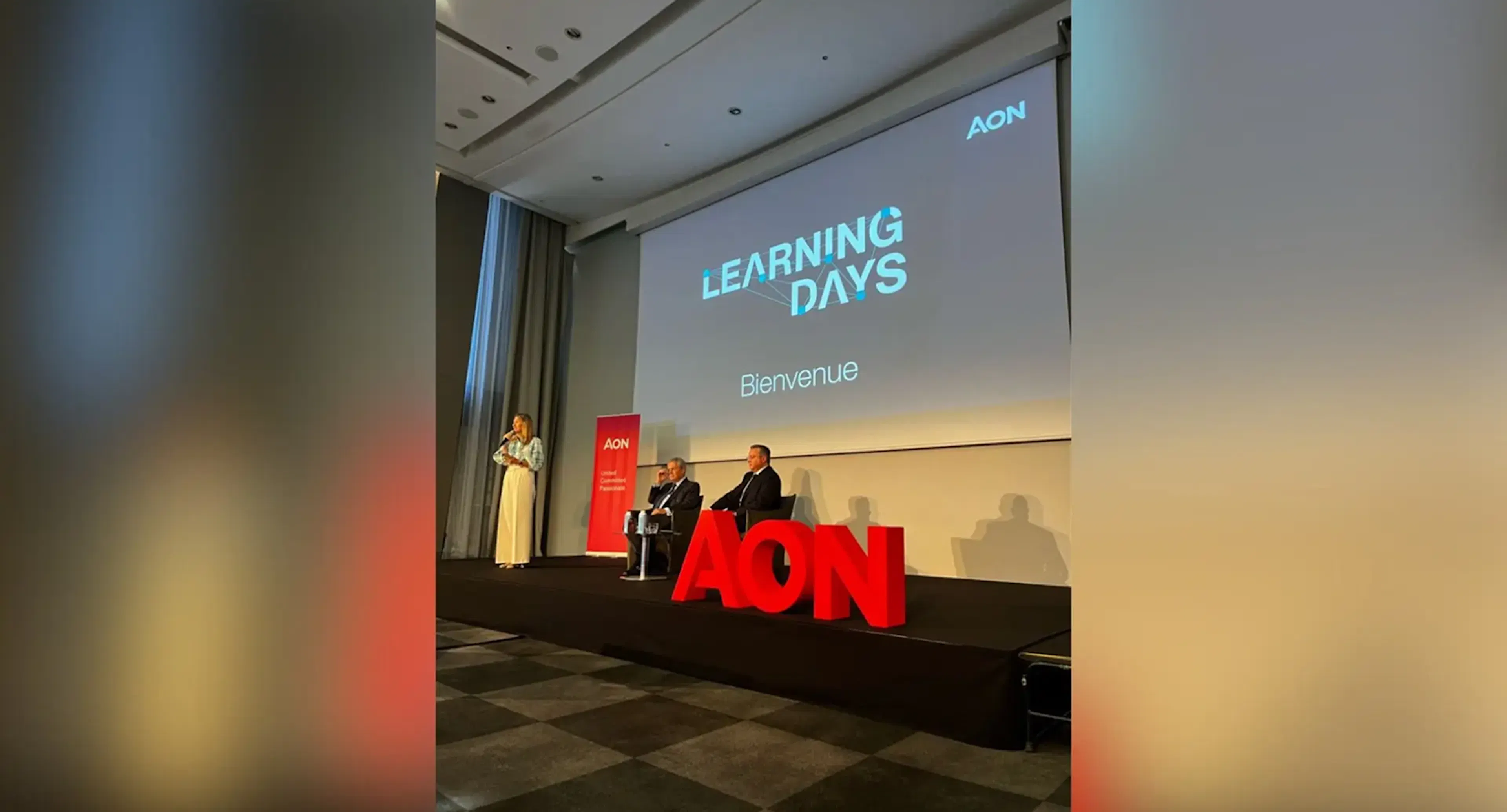 Ouverture des Learning Days d'Aon sur scène