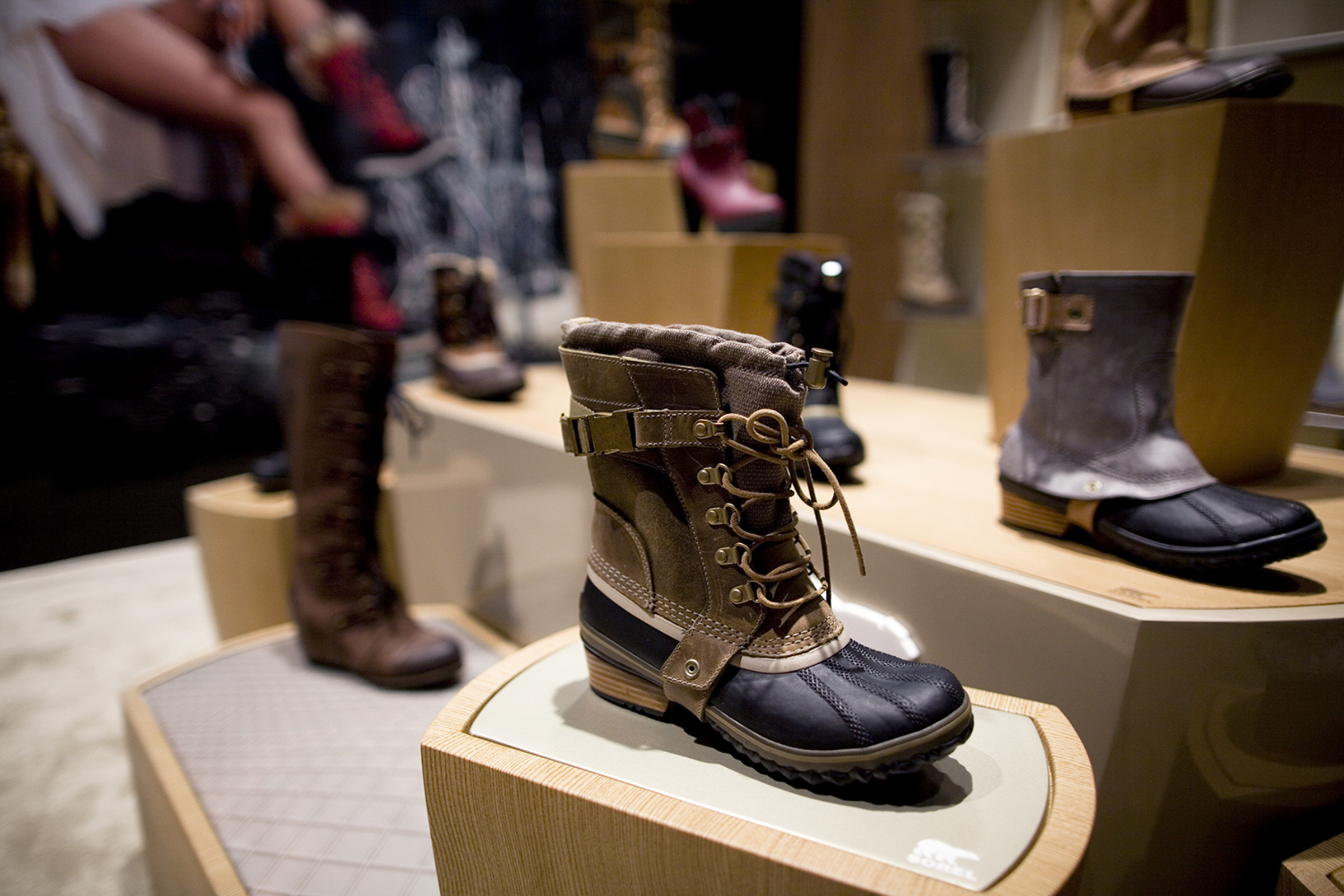 Sorel hot sale boot retailers