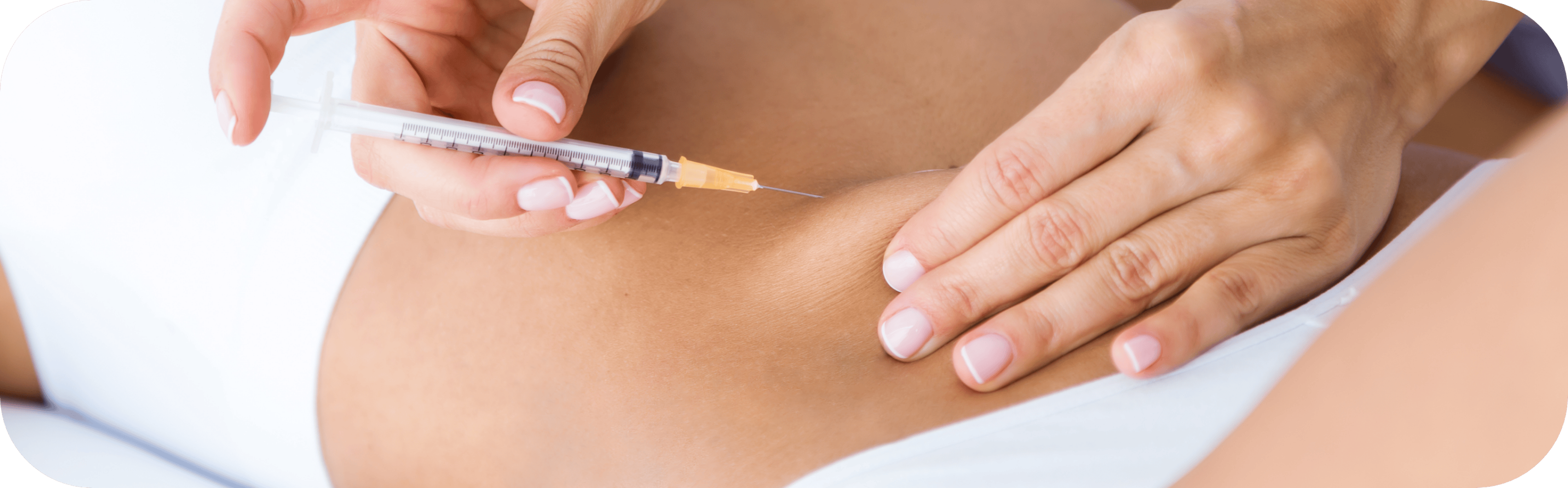woman having Body Fat Dissolving Injections
