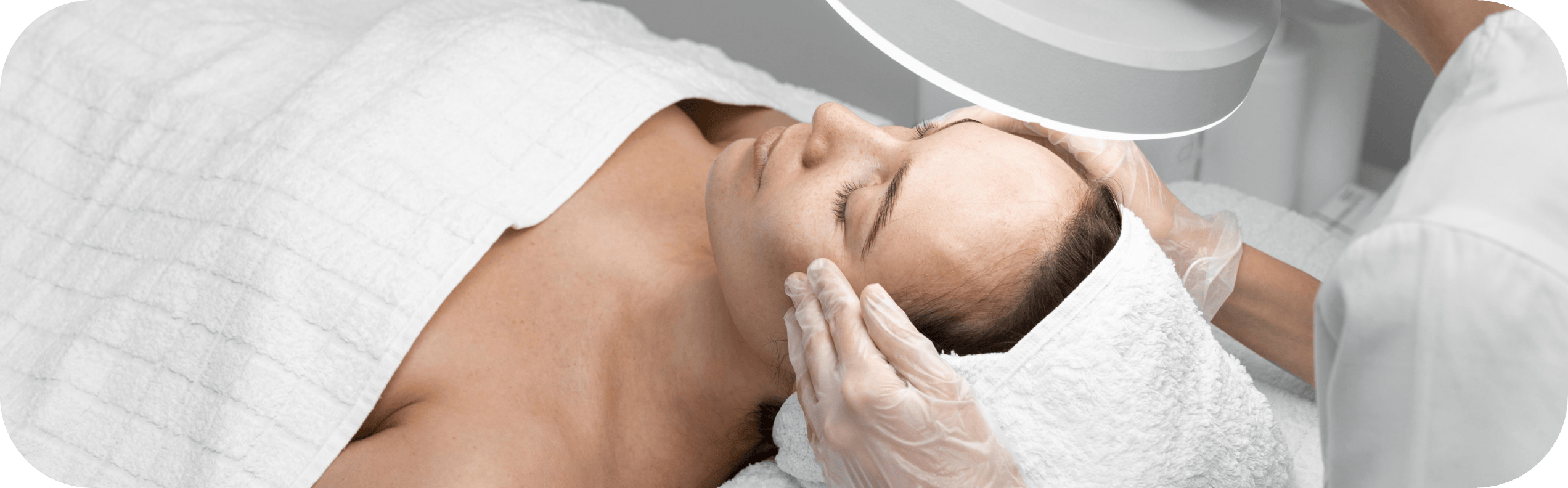 woman having skin tightening treatment