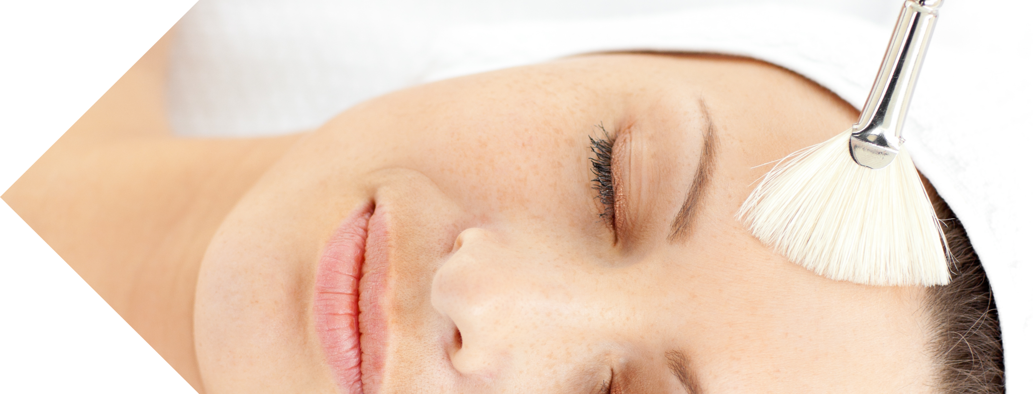 dermamelan peel being performed