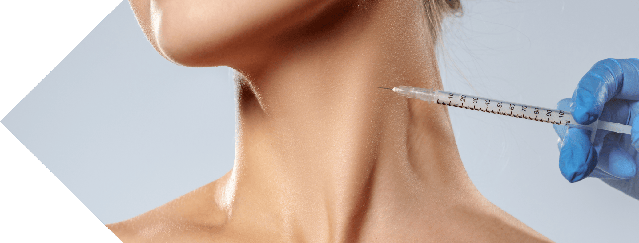 woman having Nefertiti treatment on her neck