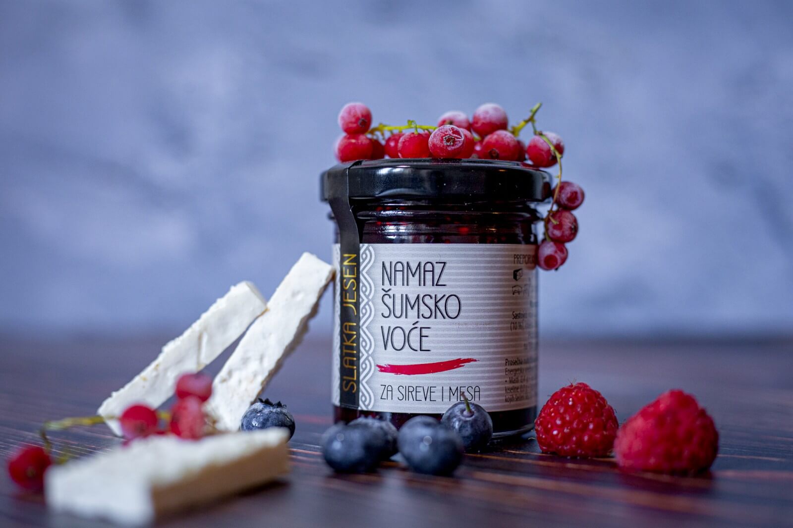 Namaz šumsko voće, scenska fotografija