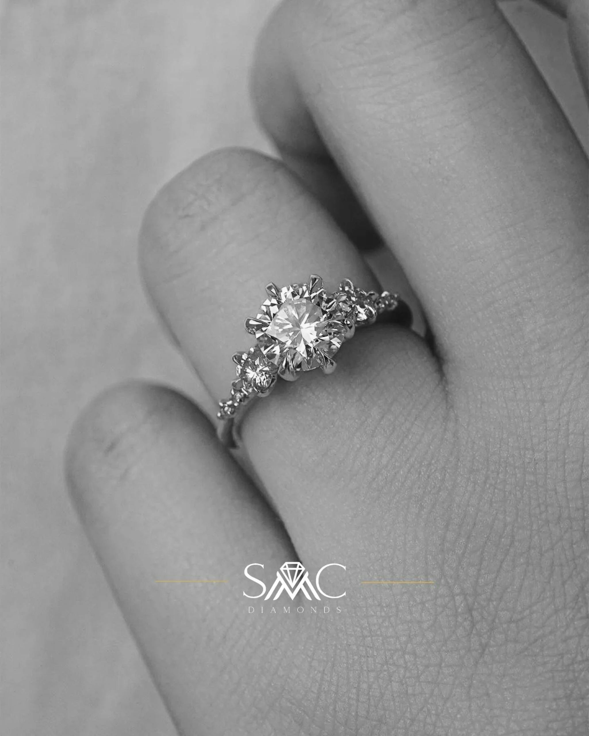 Lab-Grown Diamond Ring 