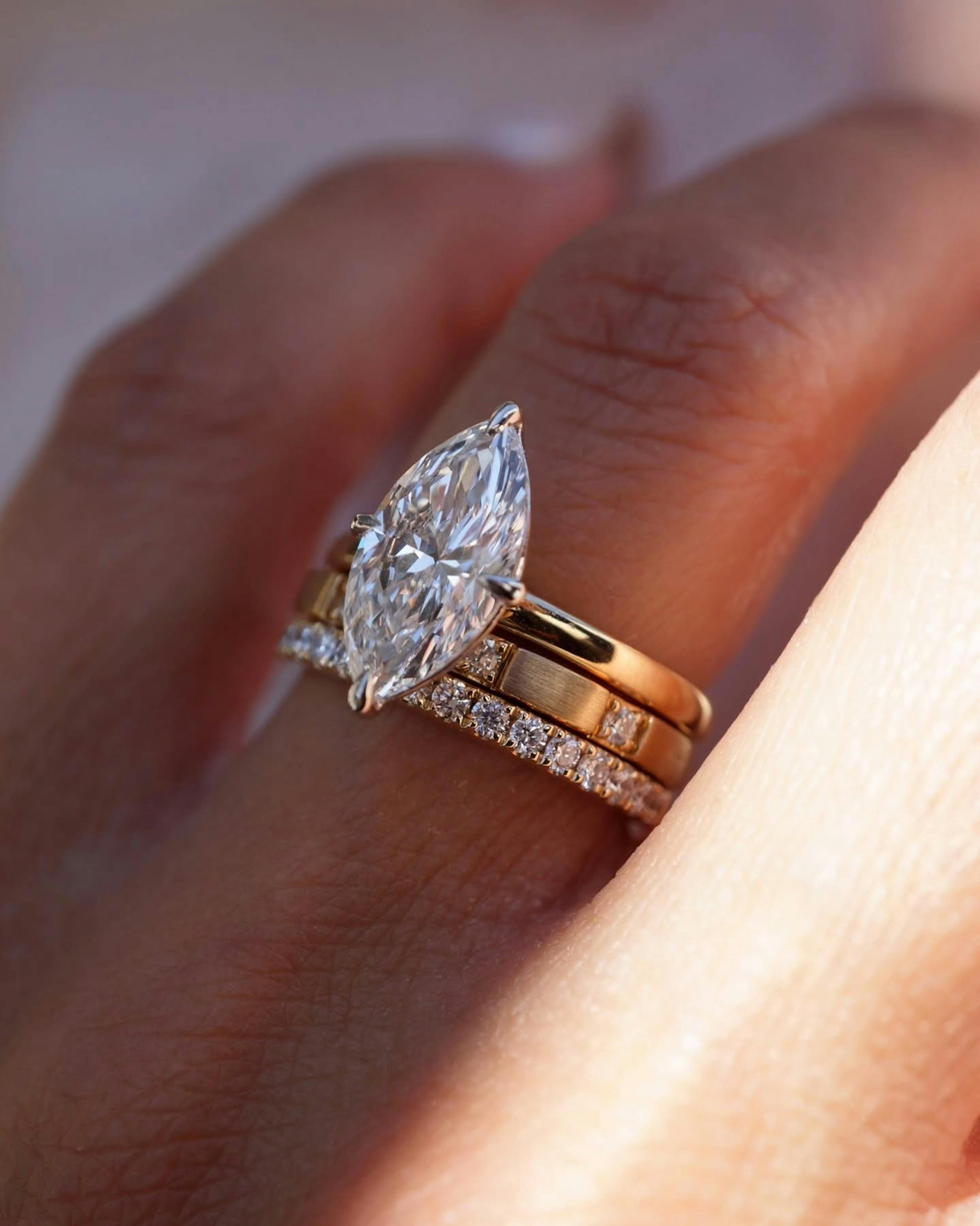 Think About Your Lifestyle When Choosing Wedding Bands 