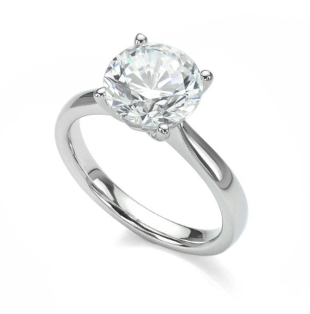 Solitaire diamond engagement ring