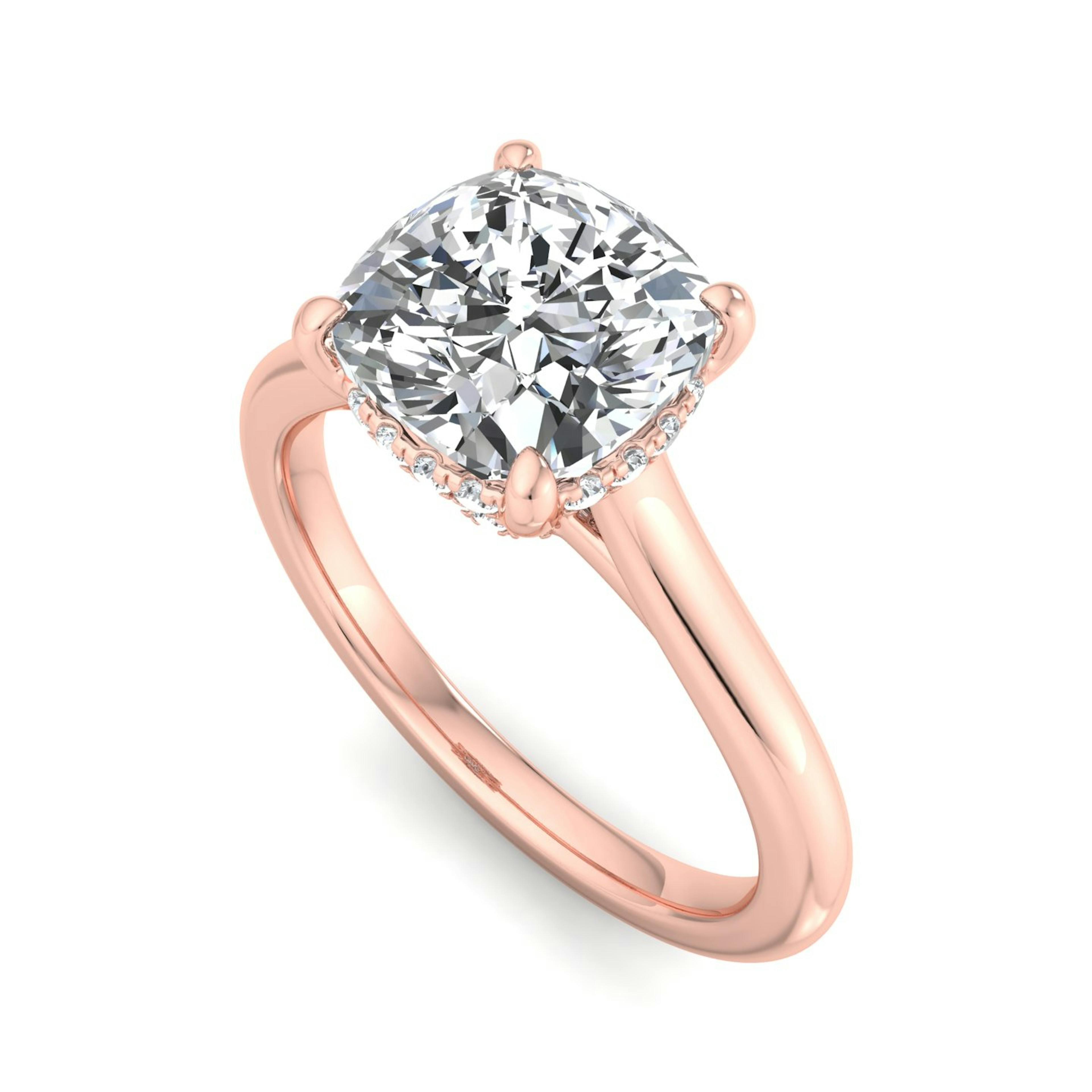 When Is the Right Time to Give a Commitment Ring?