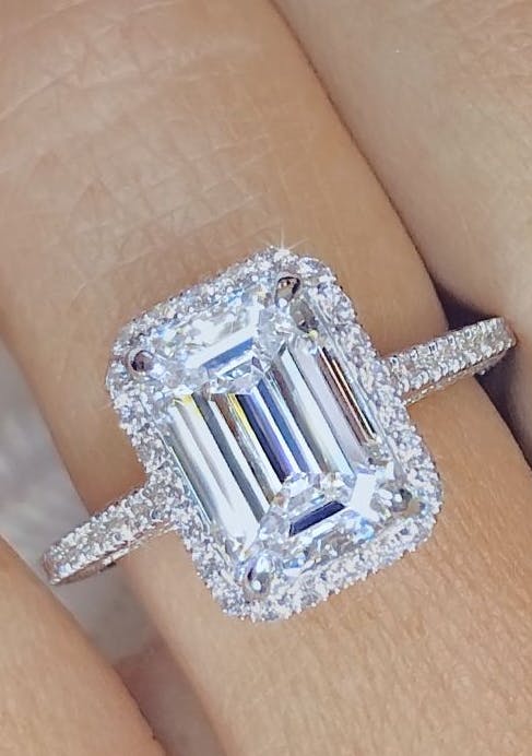 Emerald-Cut Diamond Rings