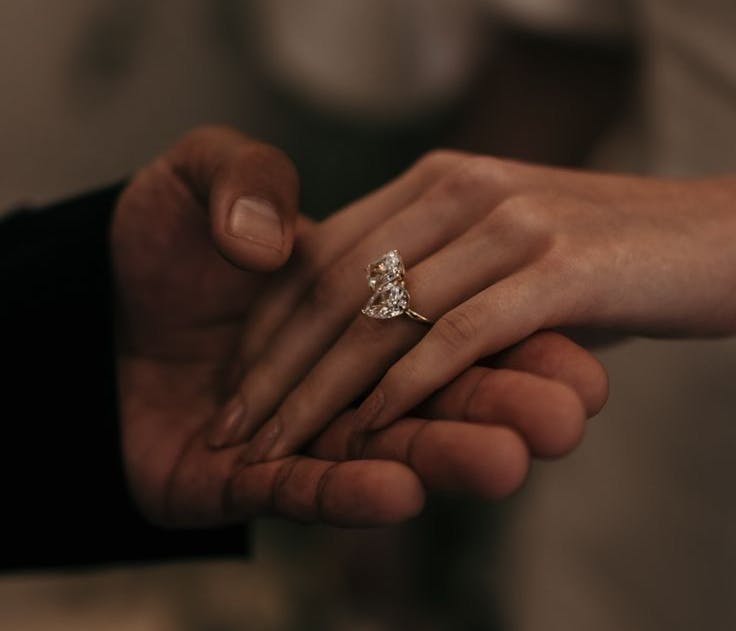 Ready to Find the Perfect Ring for Christmas? 🎁💍