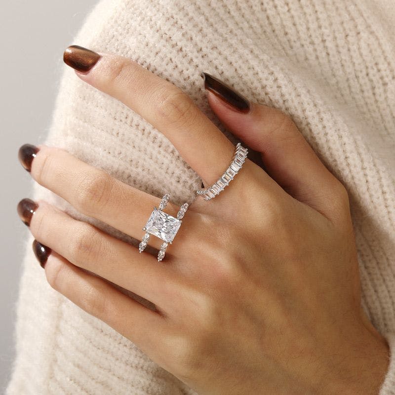 Vintage-Inspired Pavé Rings