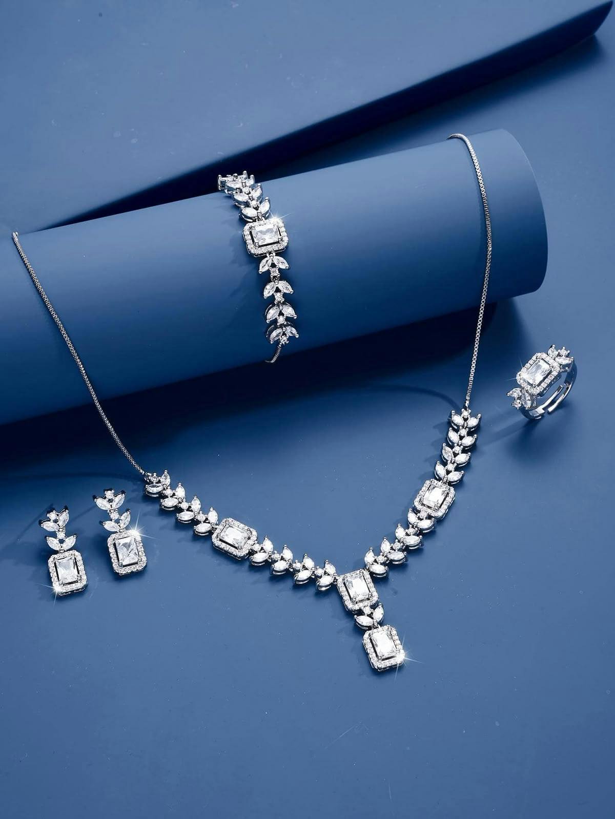 Diamond Jewelry Ideas for Christmas Gifts