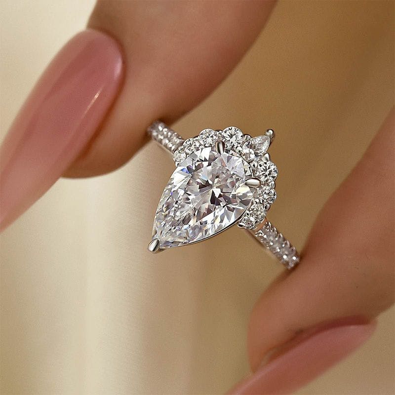 Pear-Cut Diamond