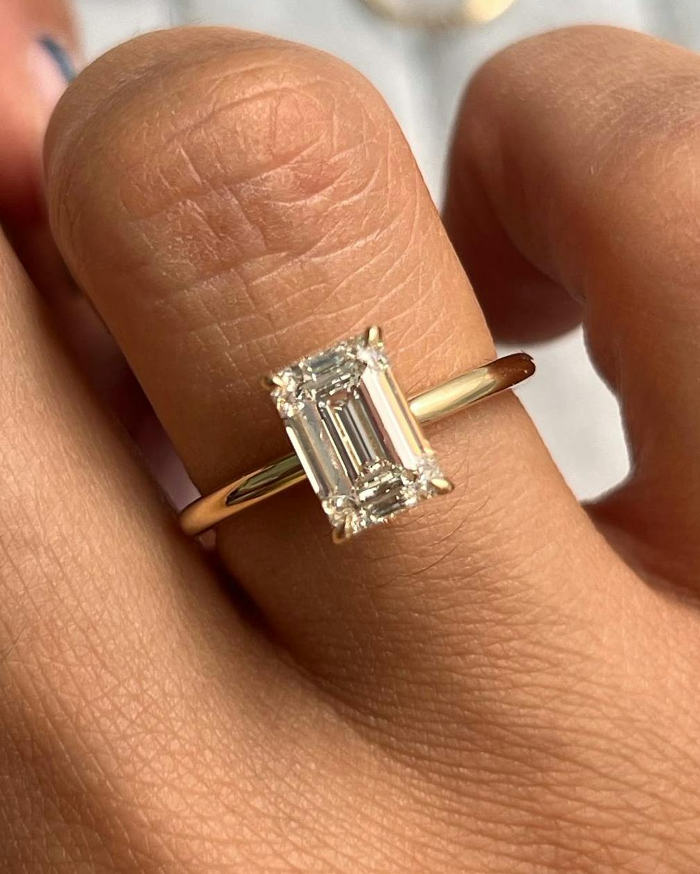 Classic Emerald-Cut Solitaire