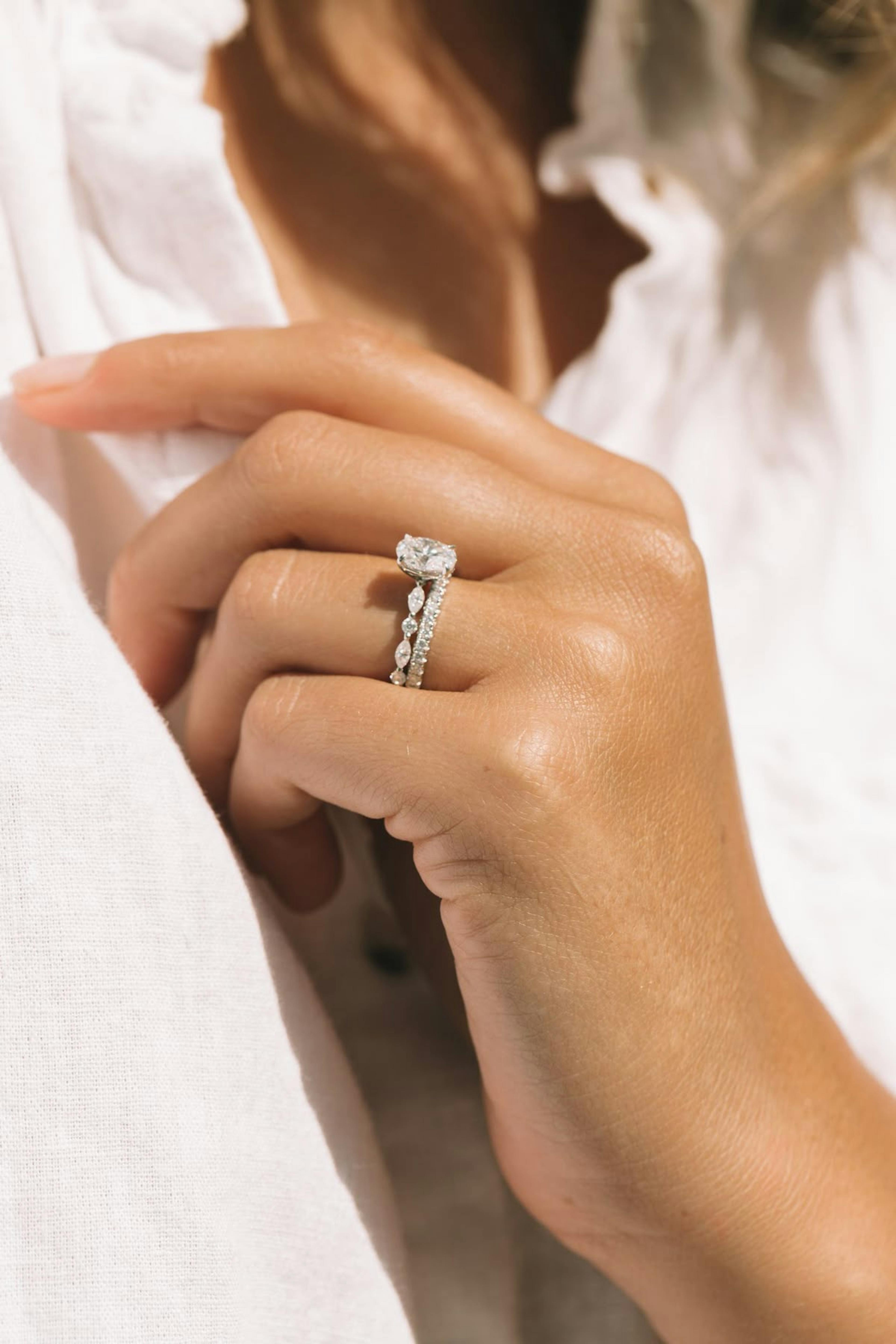 Metals & Details That Matter for Daily Use