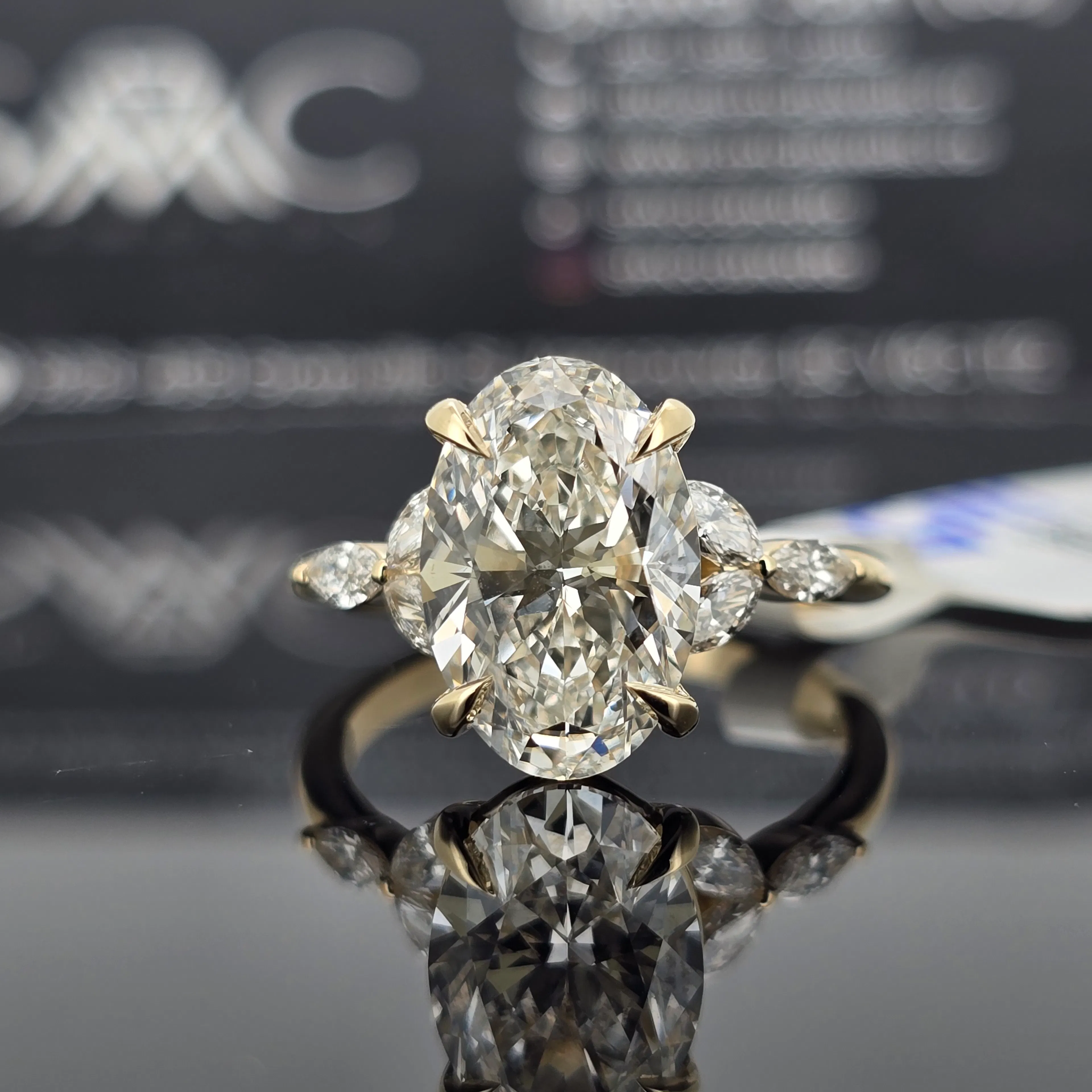 Diamond Ring in 14KT Yellow Gold | 1115