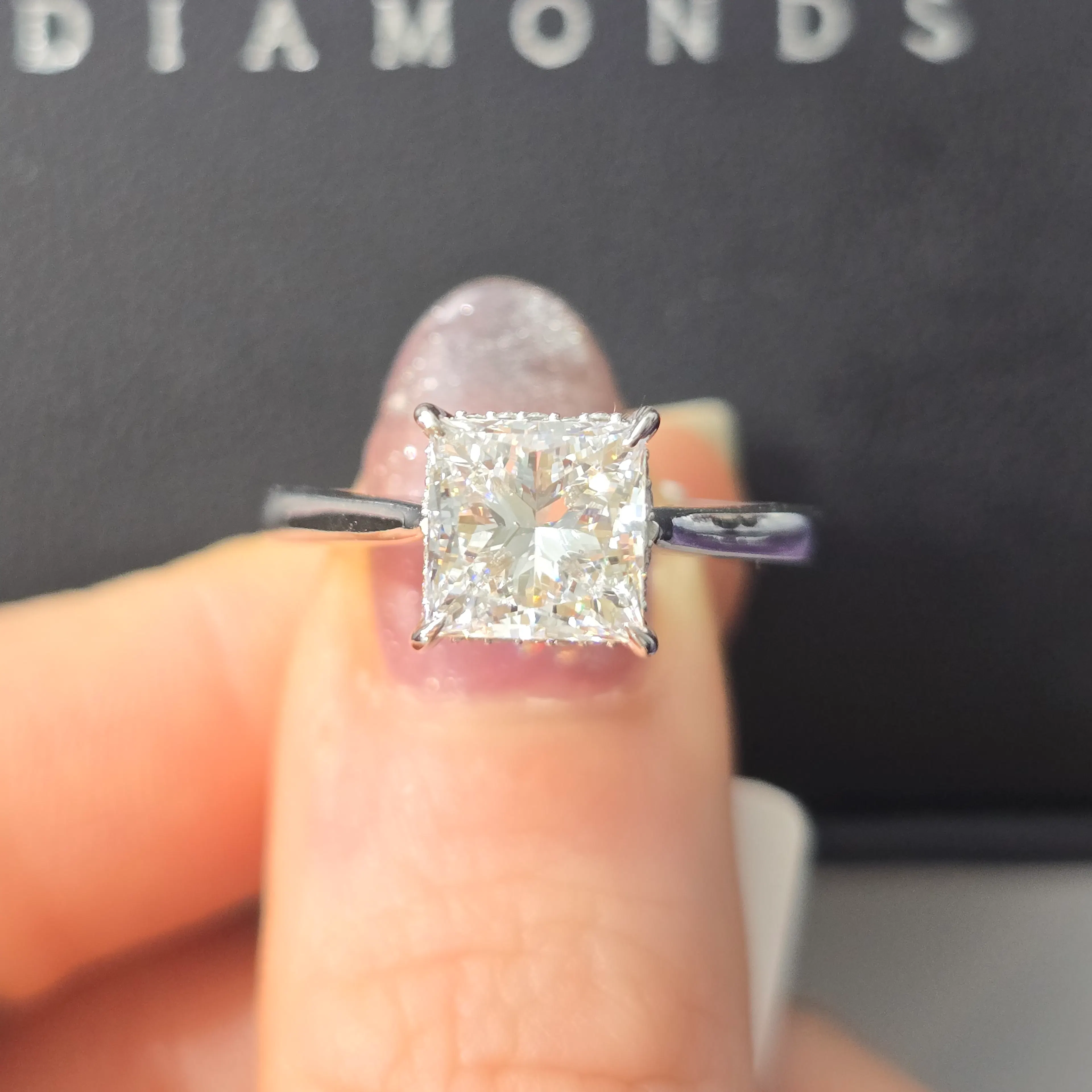 Diamond Ring in 14KT White Gold | 1119