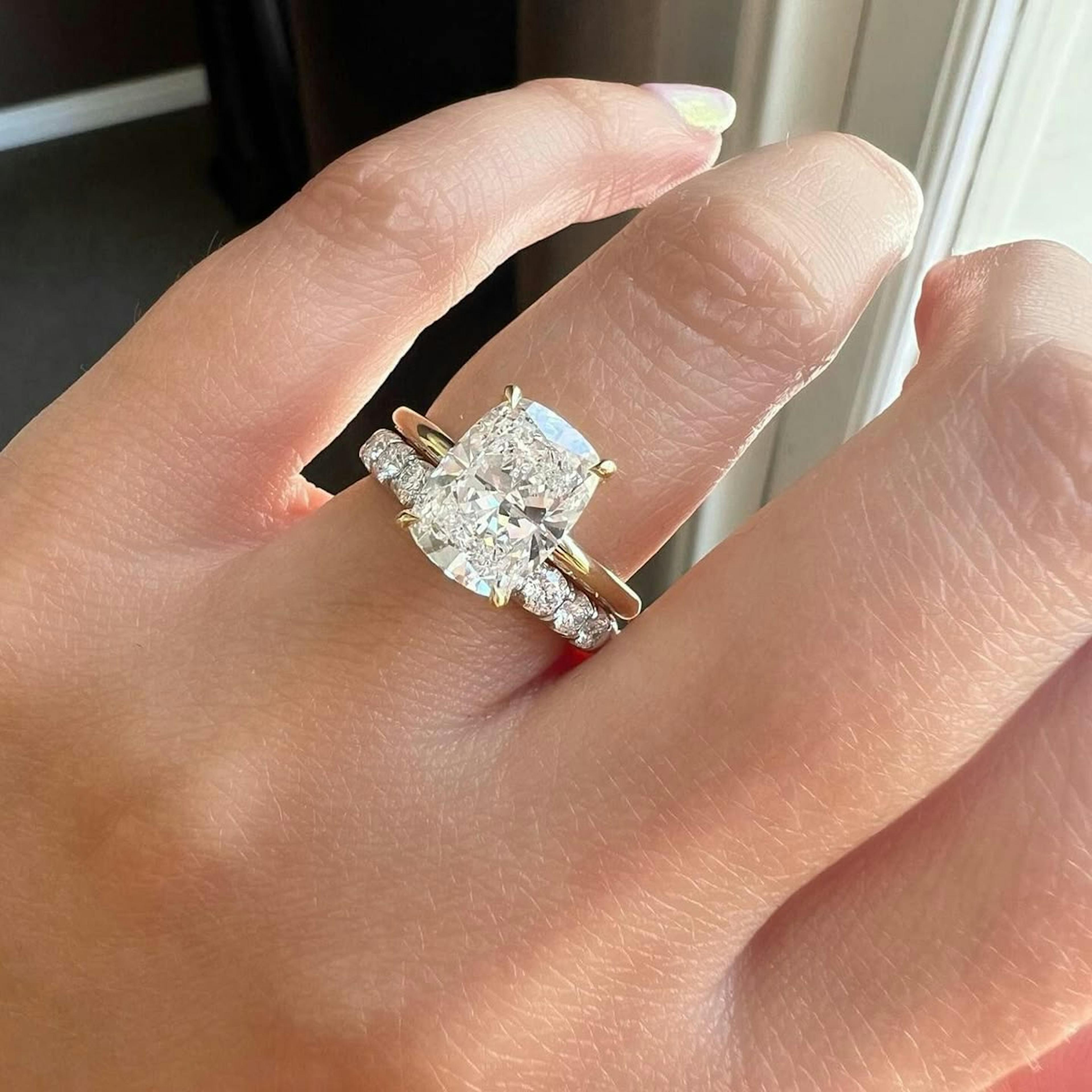 They Pair Beautifully With Wedding Bands