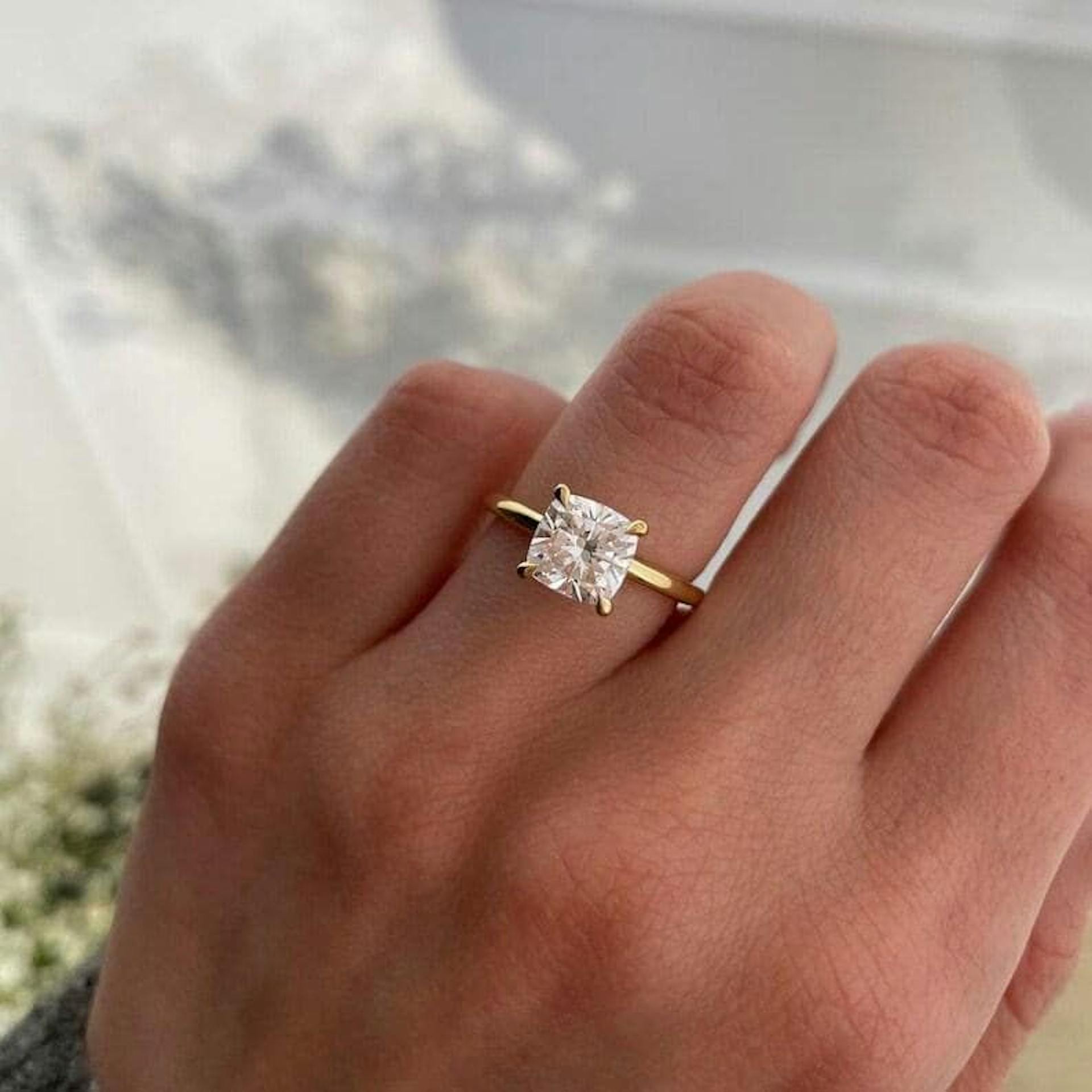 Cushion Cut vs Emerald Cut: Cut, Quality & Practical Tips