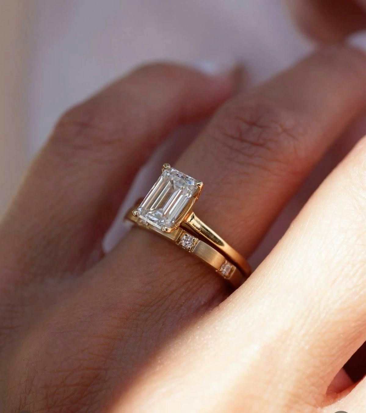 Emerald Cut vs Cushion Cut: How They Compare to Other Shapes