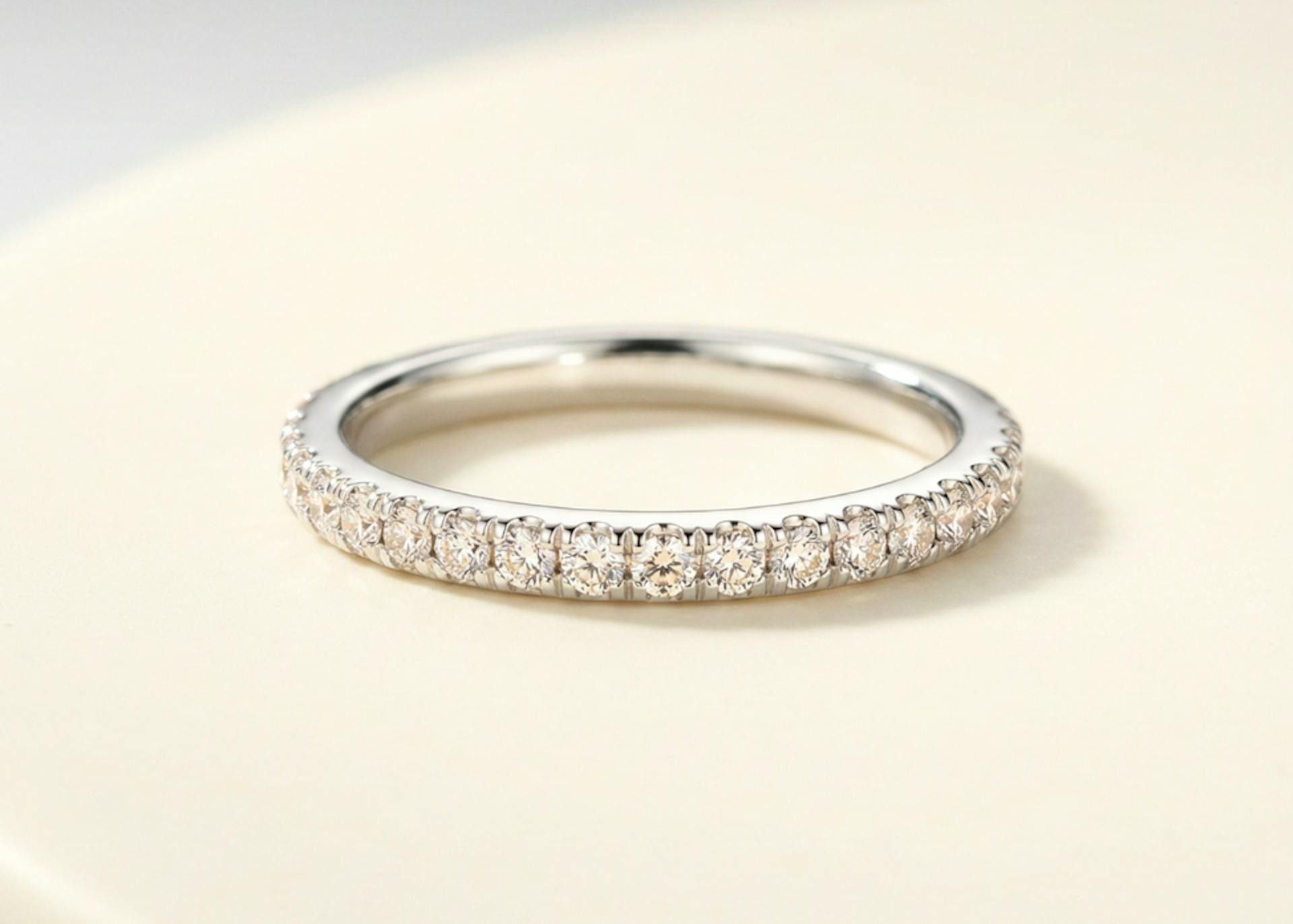 Women's Wedding Bands