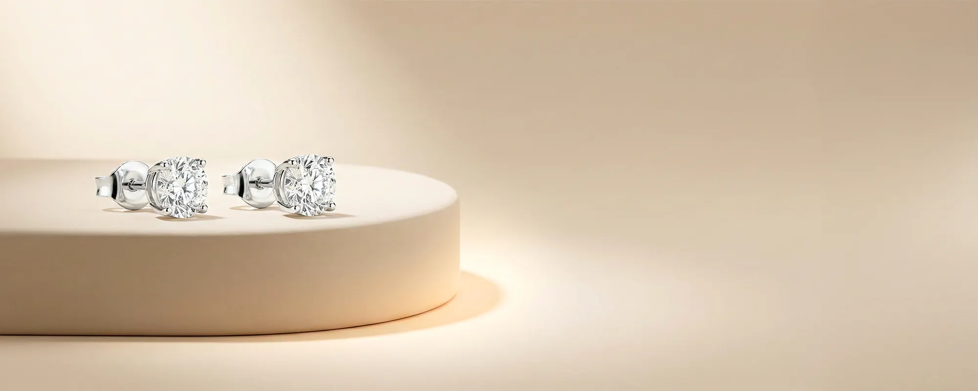 Luxurious Diamonds