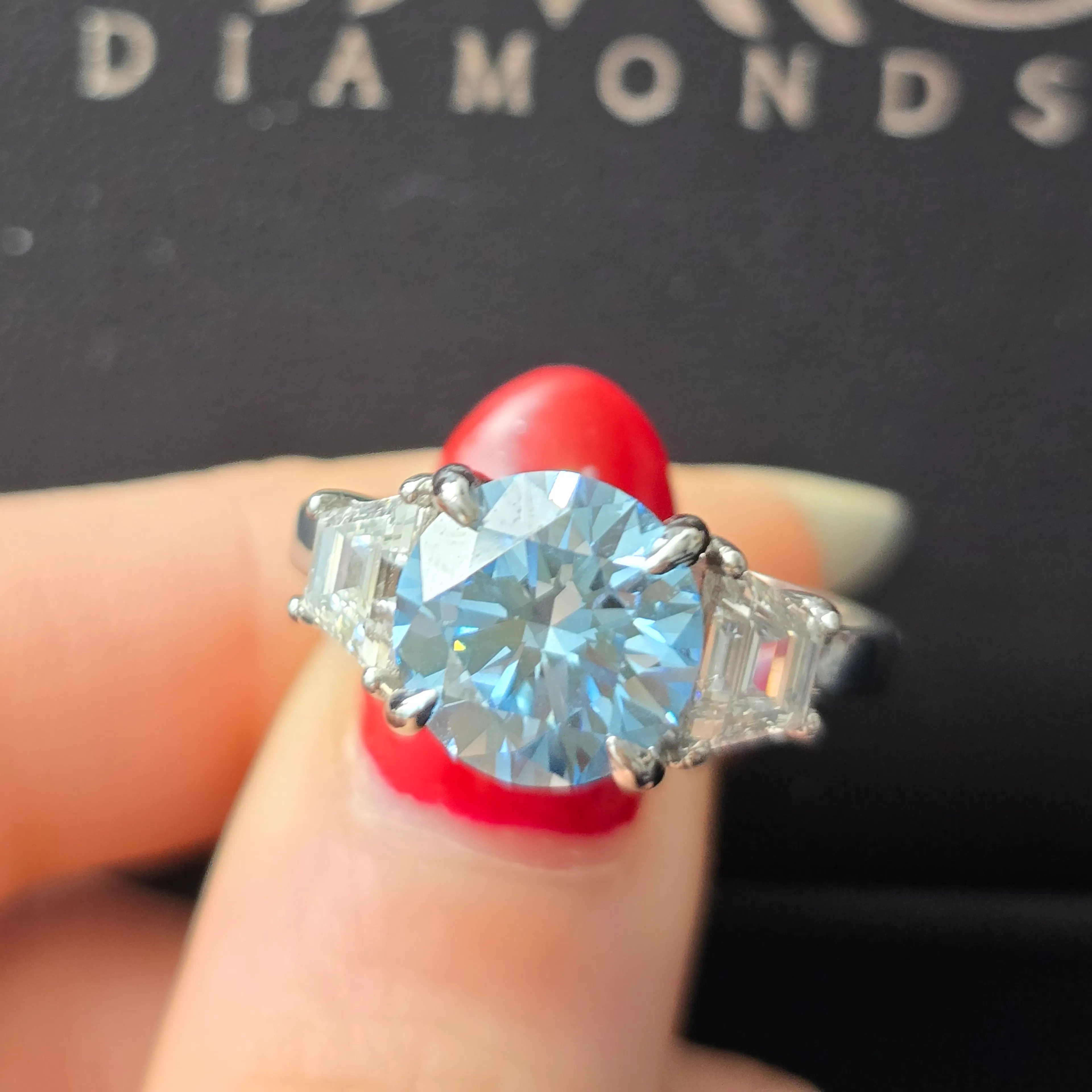 Diamond Ring in 14KT White Gold | 1131