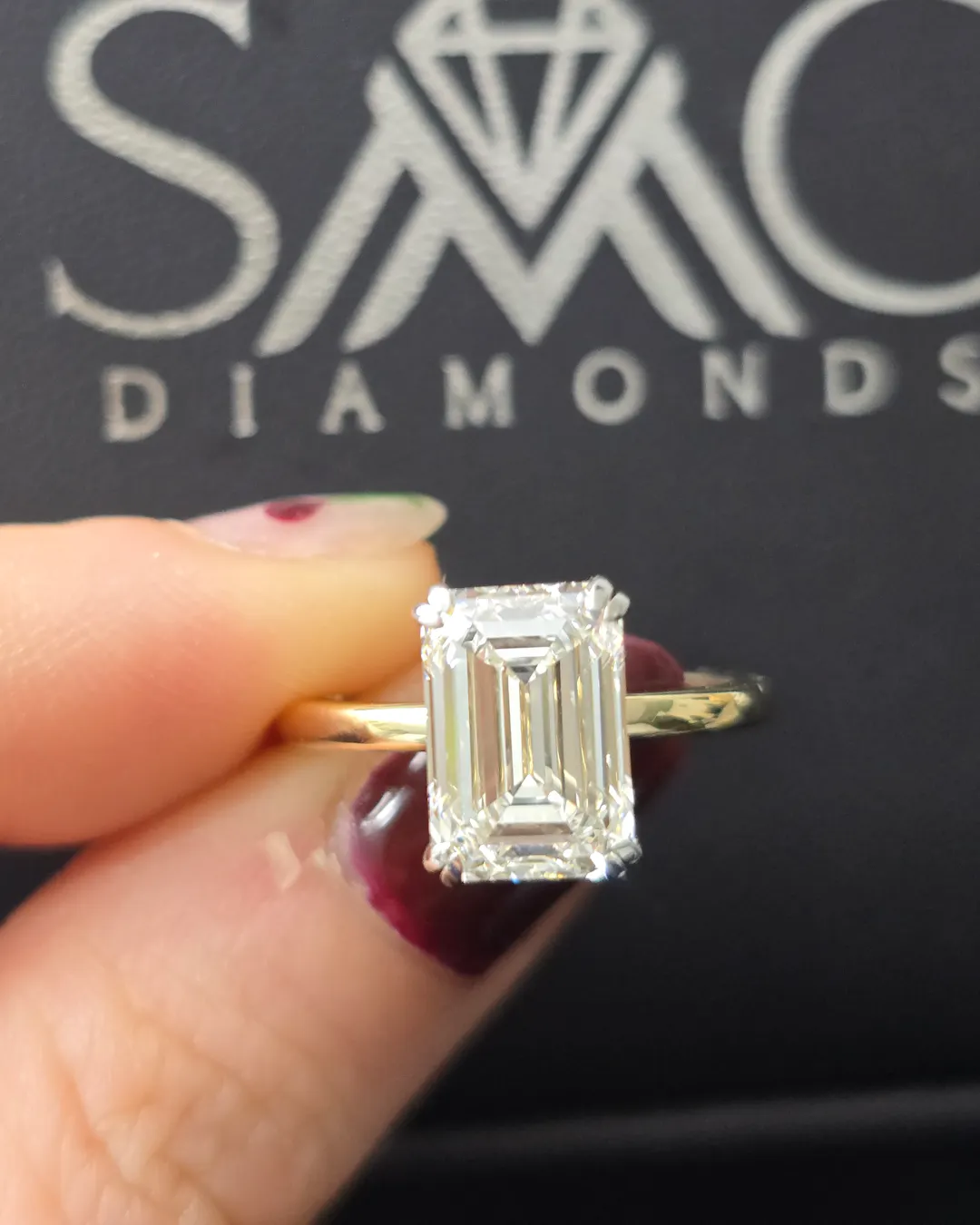 Emerald Cut Diamond Rings