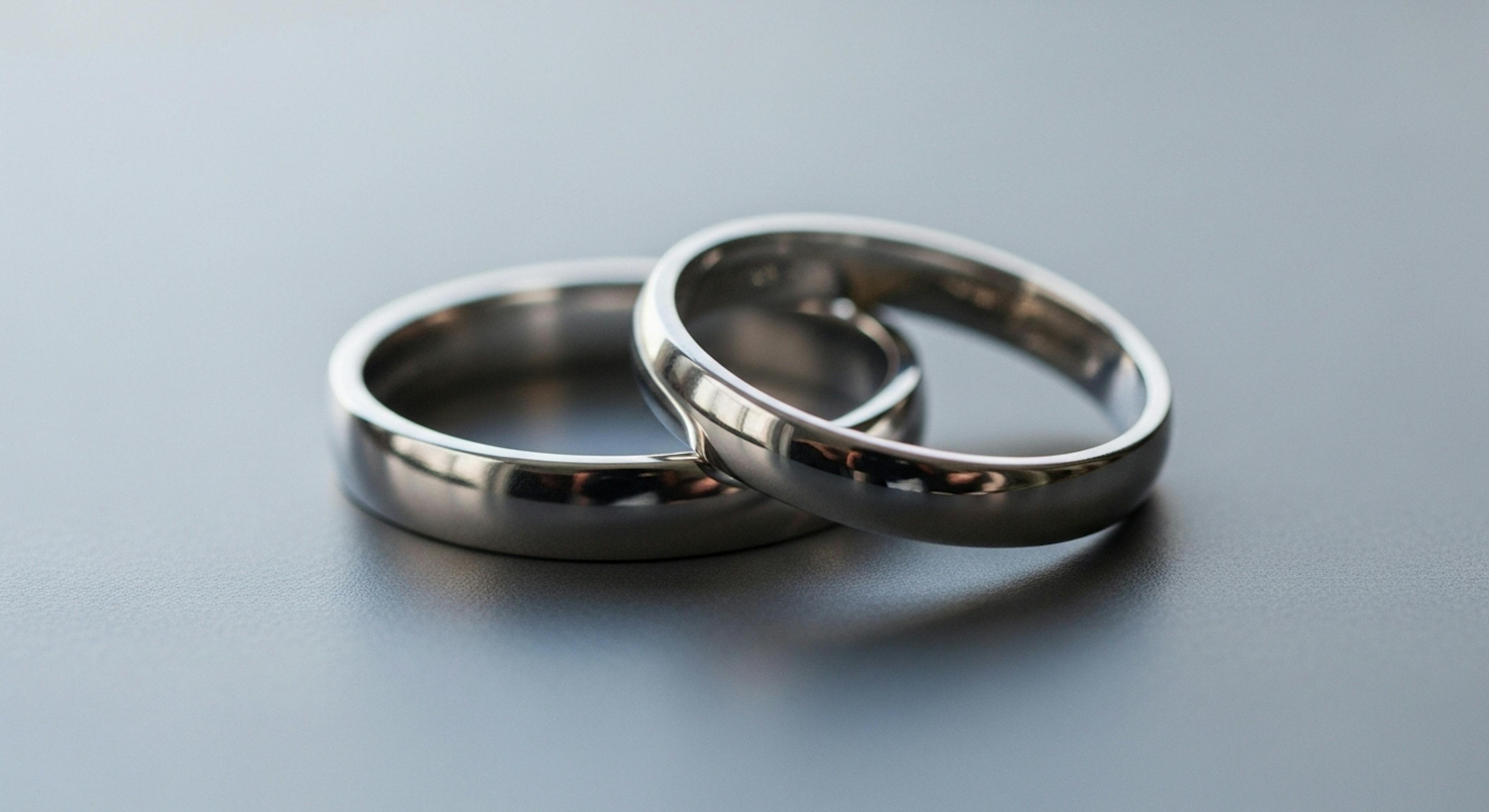 Plain Wedding Rings: Love That Doesn’t Ask for Attention