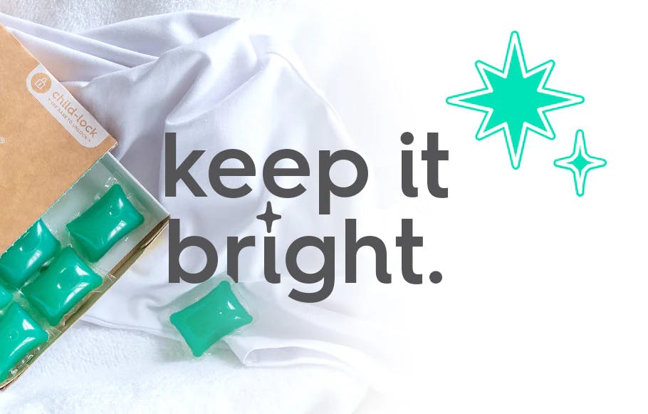 smol laundry capsules. text: keep it bright
