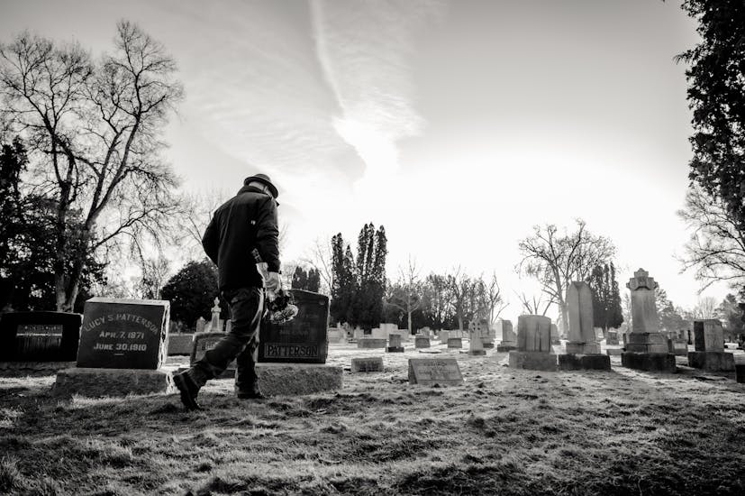 Laid to Rest: Making a Clear Plan for Your Remains
