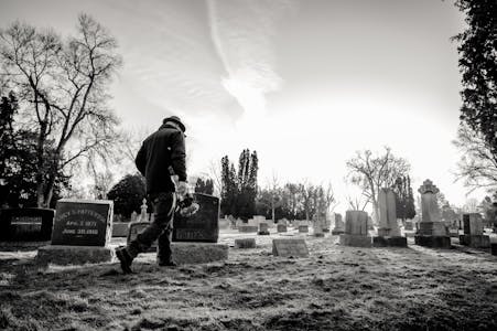 Laid to Rest: Making a Clear Plan for Your Remains