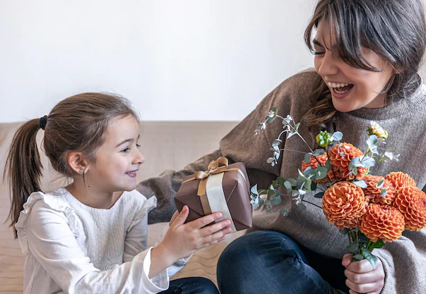 Mother's Day gifts online on SnackMagic