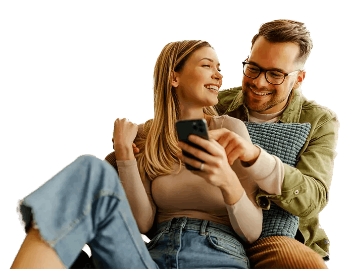 Couple looking at phone 