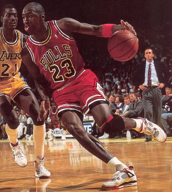 jordan wearing jordan 4s