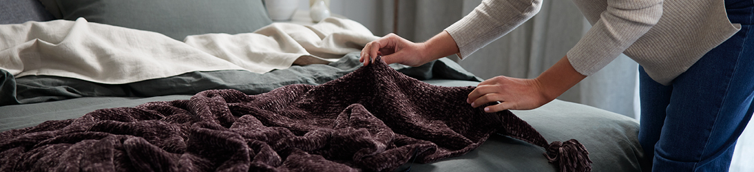 How to style your bedroom for Autumn