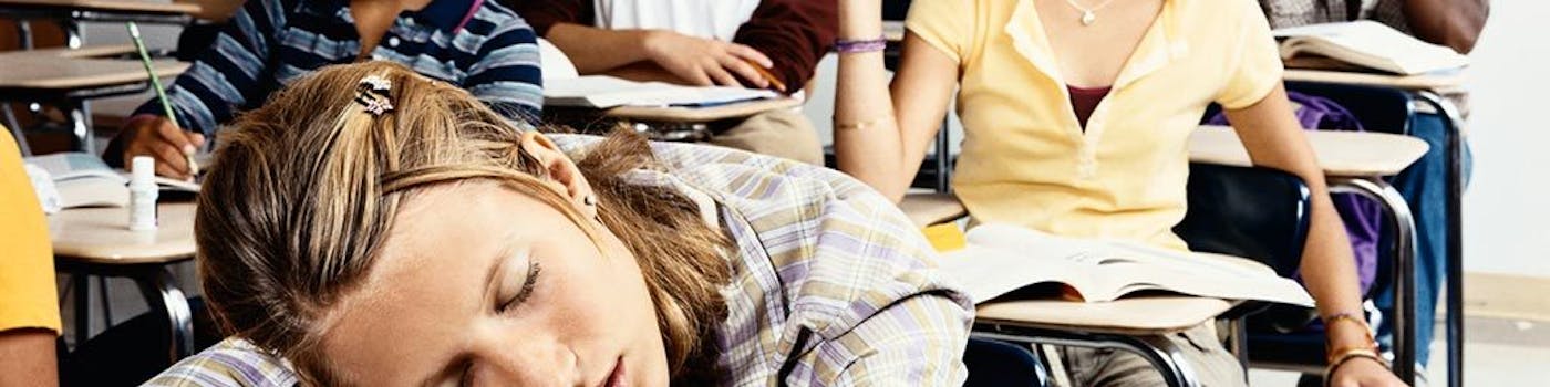 Are your teenagers having trouble sleeping?