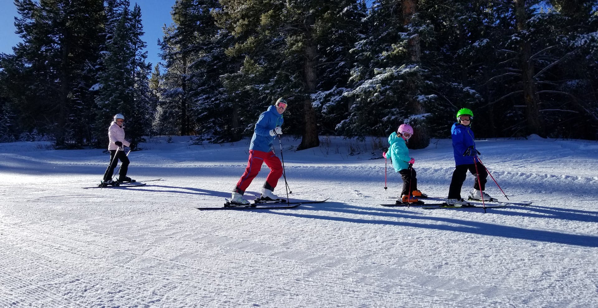 kids and ski instructor