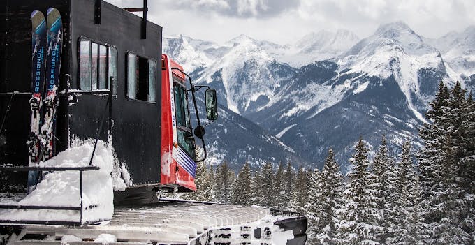 Silverton Powdercat mobile