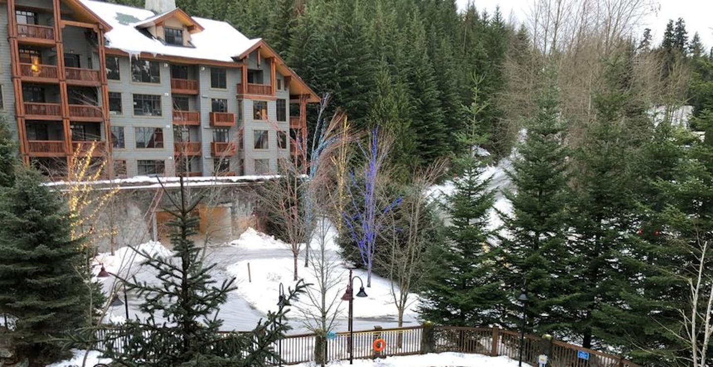 First Tracks Lodge