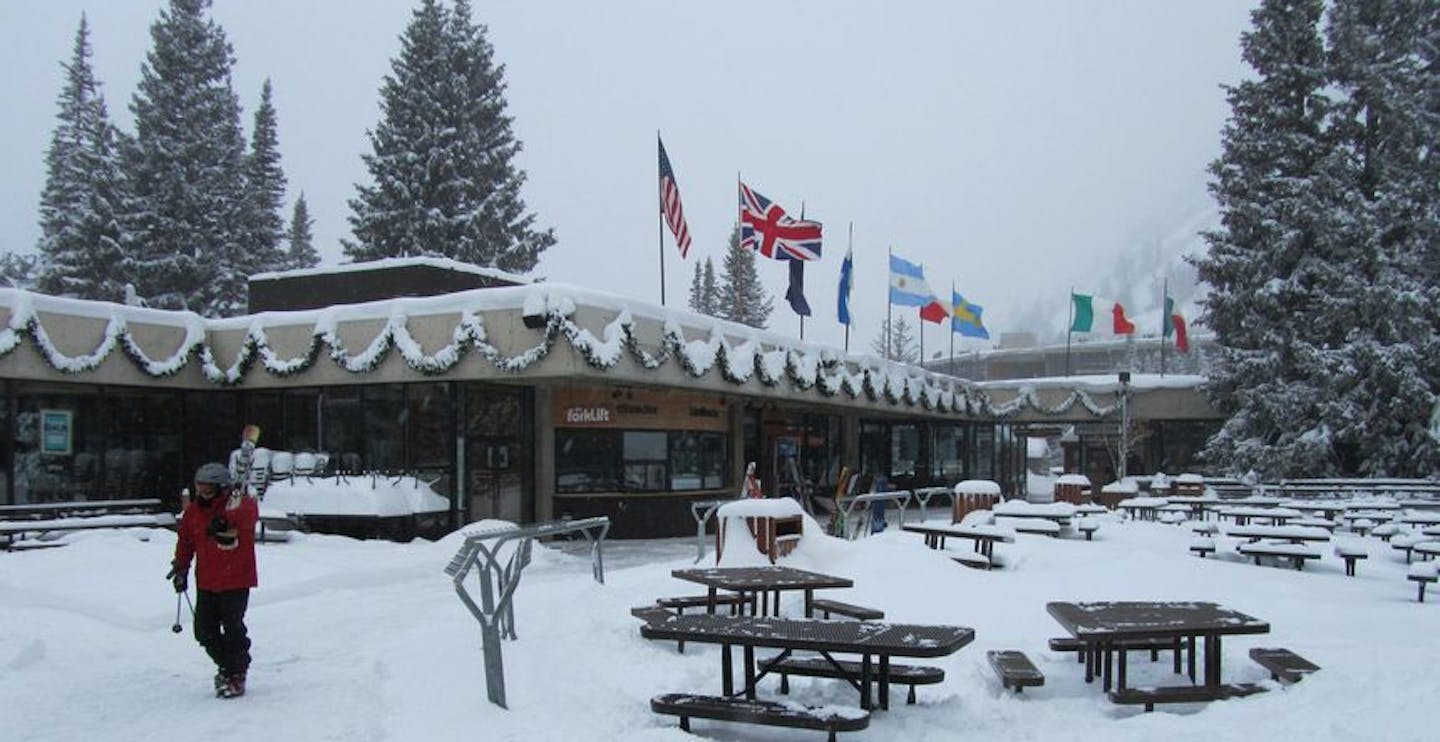 Snowbird plaza