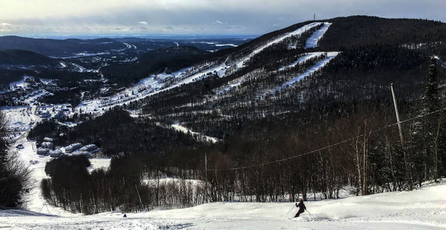 Ski down to the village for après-ski bars and non-skiing activities (Photo credit: Stoneham Resort)