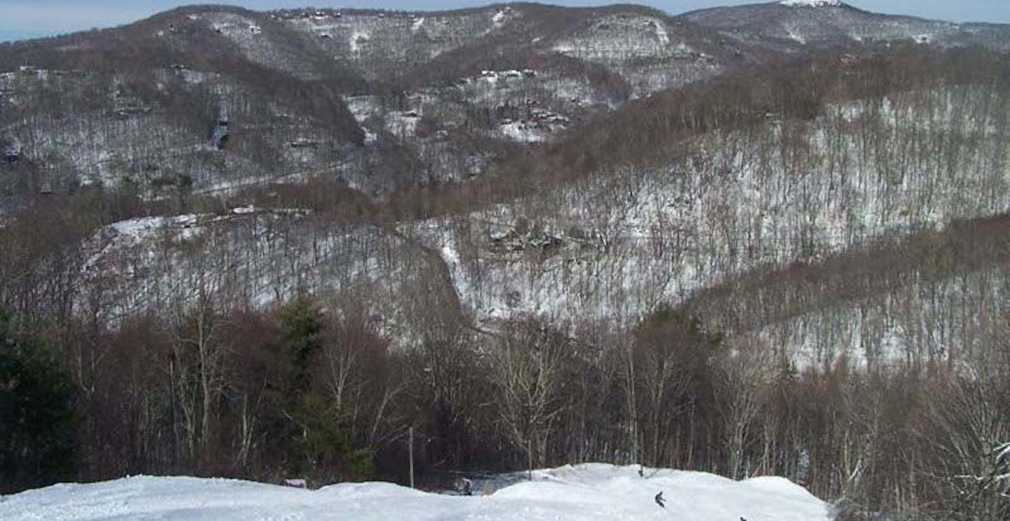 Mountain views at Wolf Ridge (Photo credit: Wolf Ridge Ski Resort)