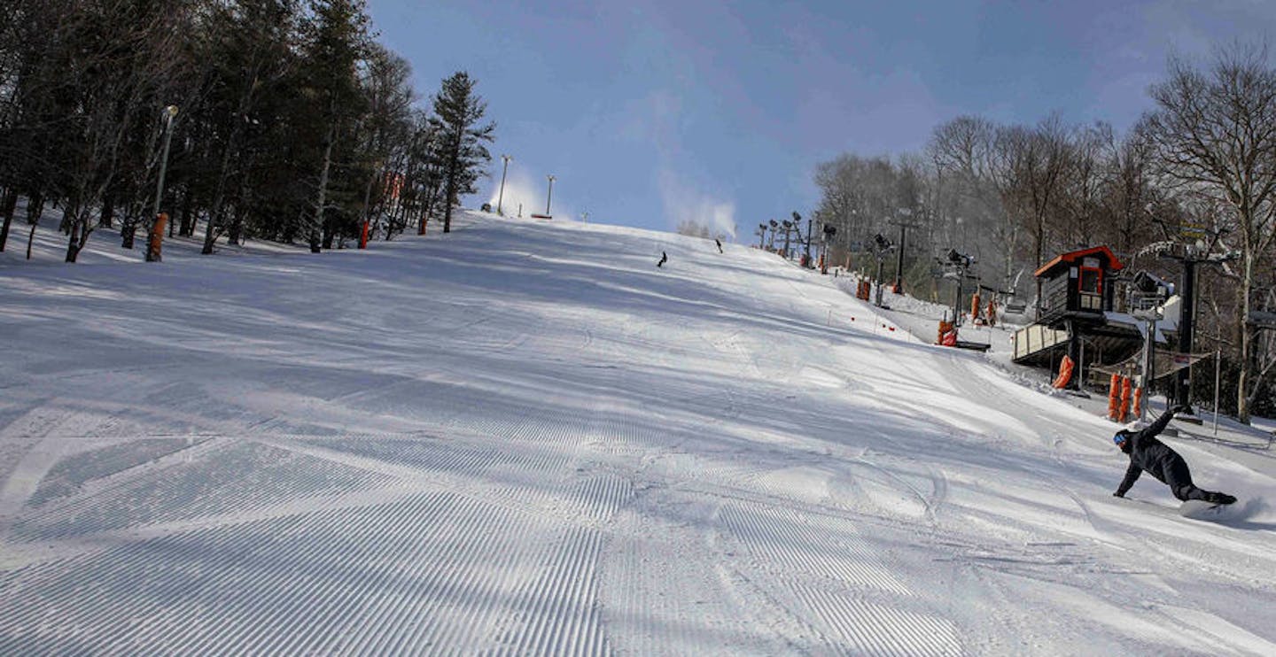 A great resort for beginner skiers (Photo credit: Appalachian Ski Mountain)