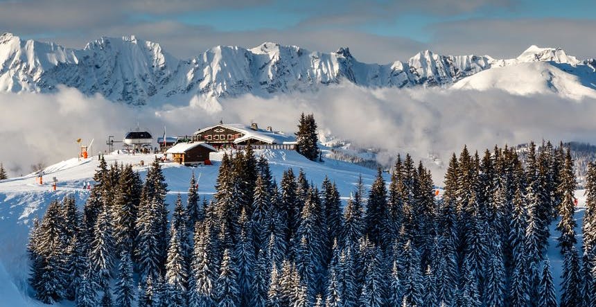 From the quiet slopes to the classic French town, Megève is quite the resort