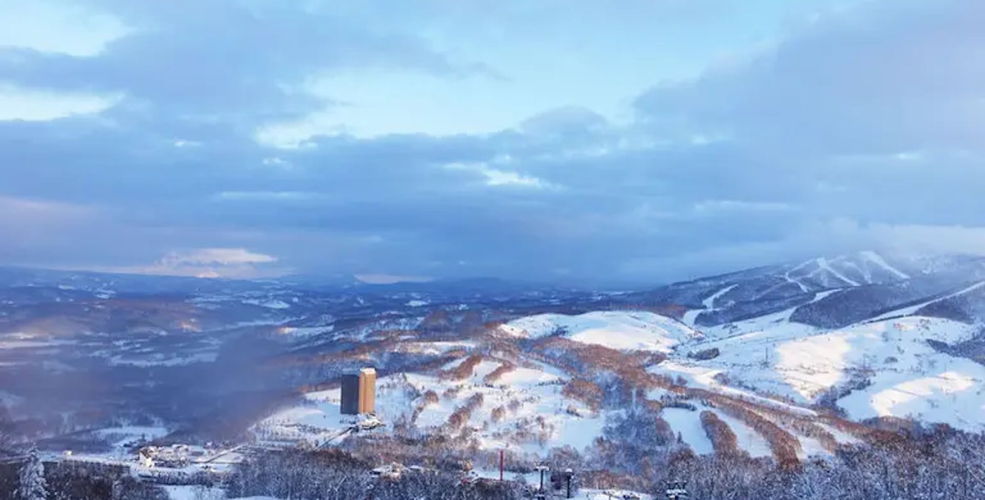 The 6 Best Ski Resorts in Hokkaido, 2023/24


