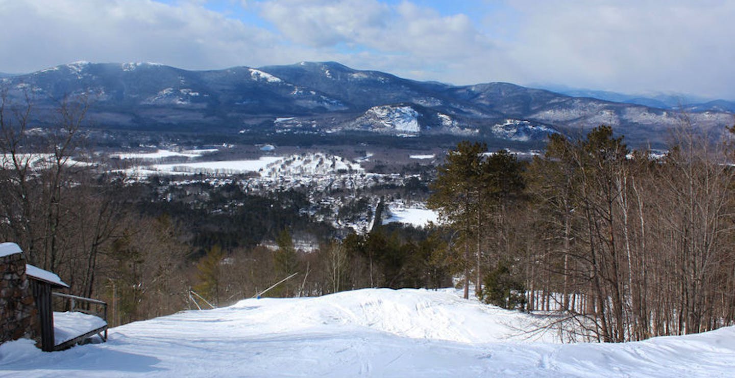 The slopes at Cranmore Mountain are sheltered from bad weather (Photo credit: Cranmore Mountain)