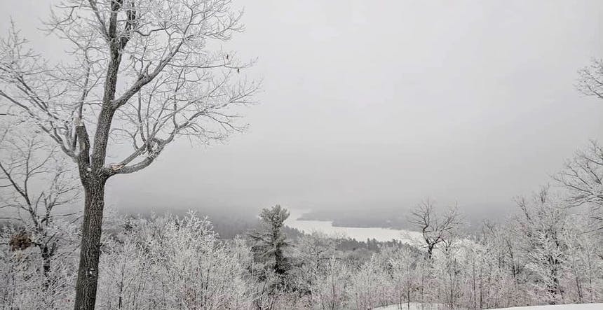 Powder day! (Photo credit: Mont Cascades)