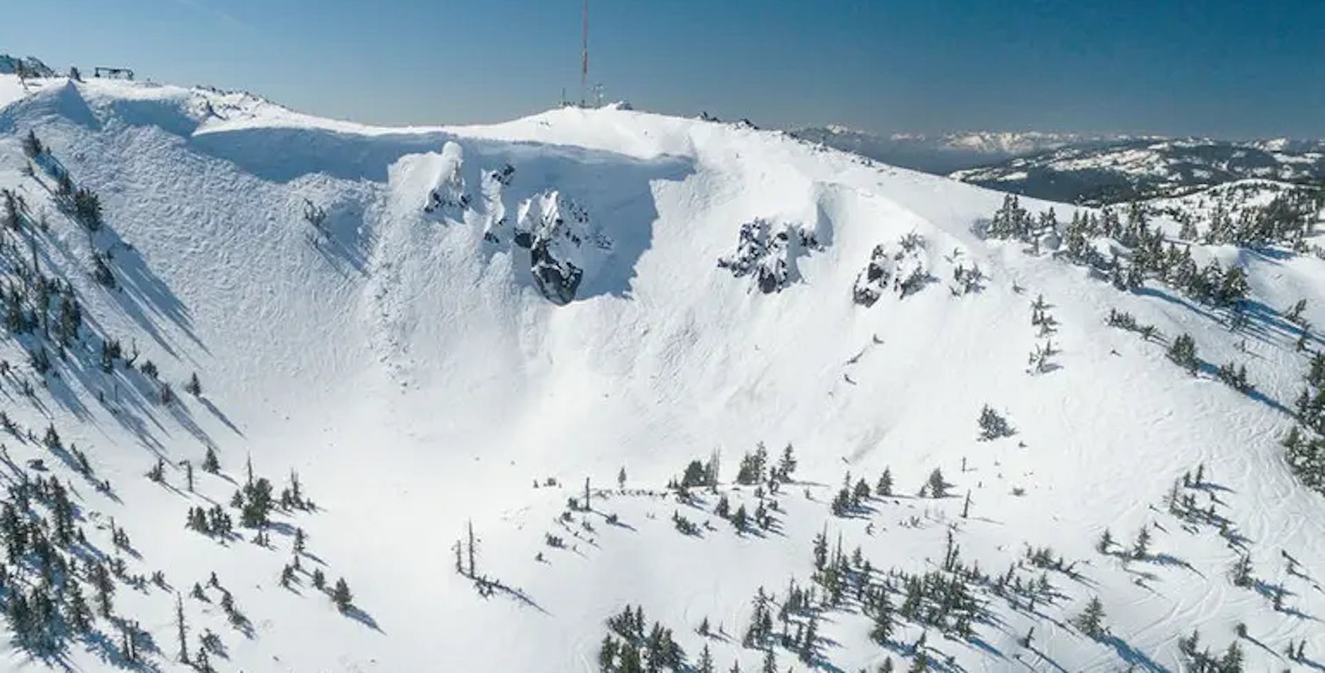 6 Best Ski Resorts in Oregon, 2023/24