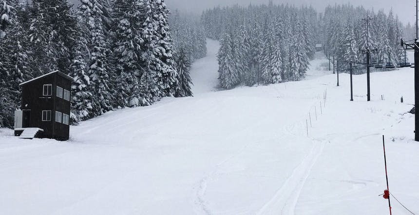 Plenty of snow at Mt. Hood Ski Bowl (Photo credit: Mt. Hood Ski Bowl)