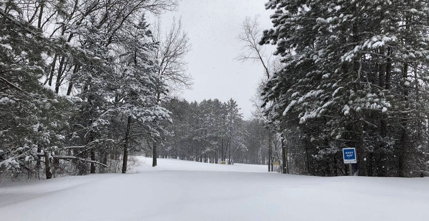 Slopes close to Chicago and the Twin Cities (Photo credit: Cascade Mountain)